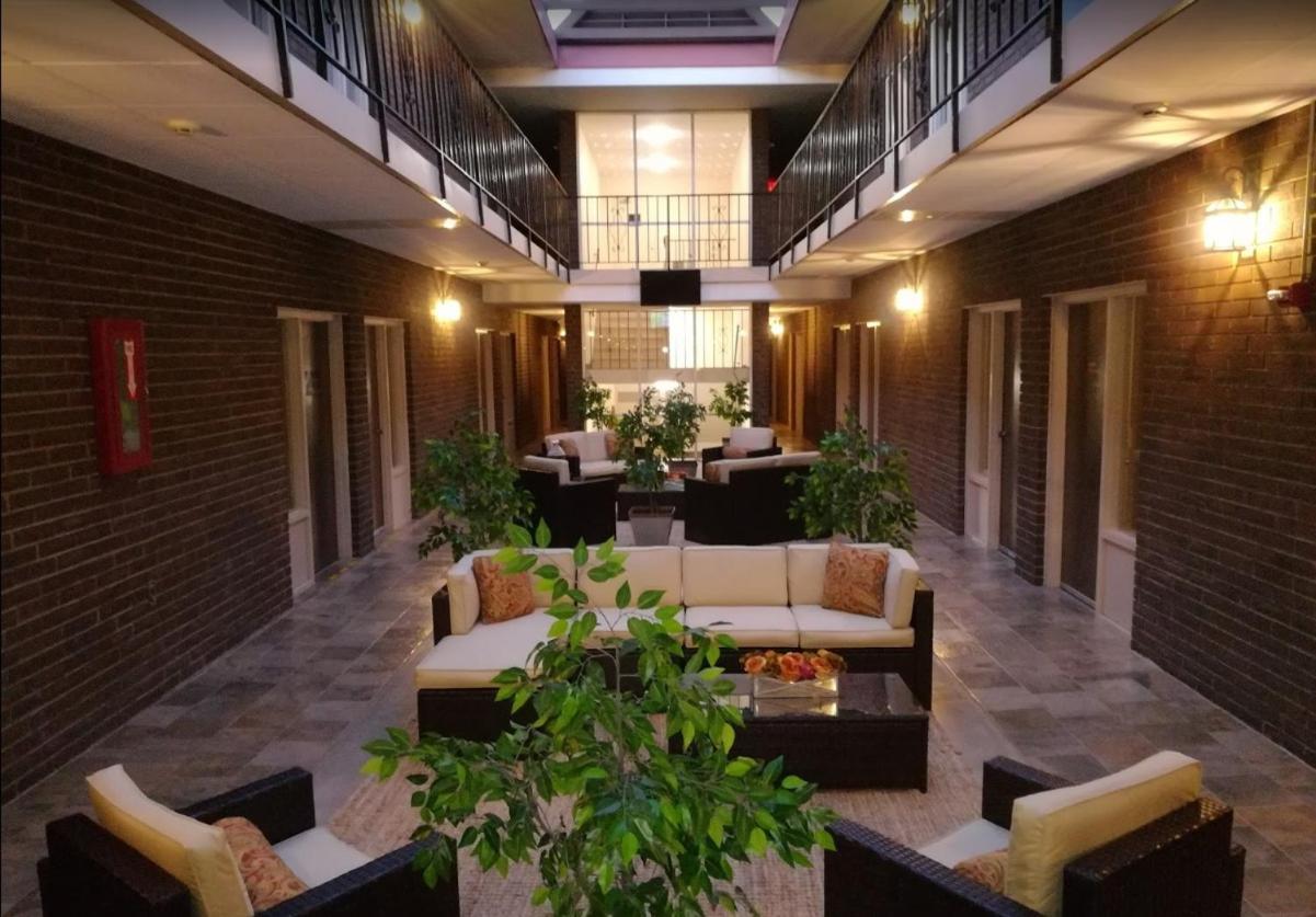 The Stables Inn & Suites Salem Eksteriør bilde