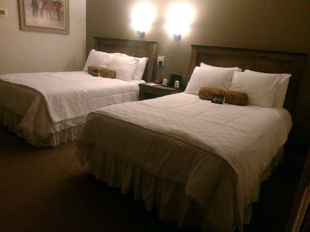 The Stables Inn & Suites Salem Eksteriør bilde