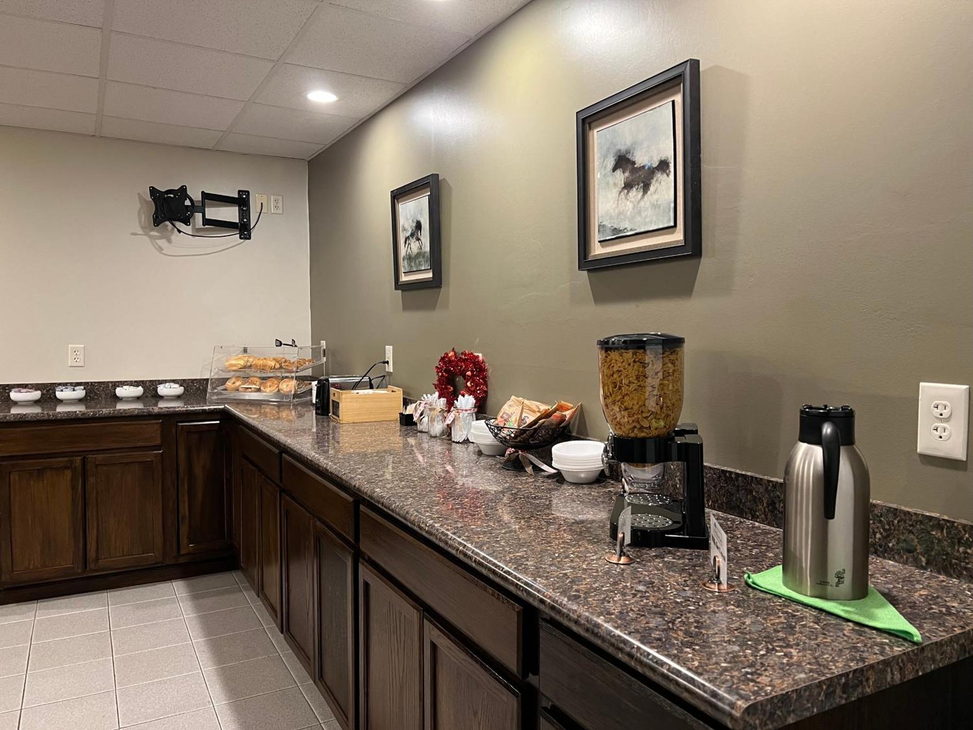 The Stables Inn & Suites Salem Eksteriør bilde